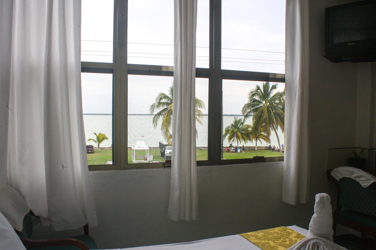 Hotel Maya Corozal Ngoại thất bức ảnh